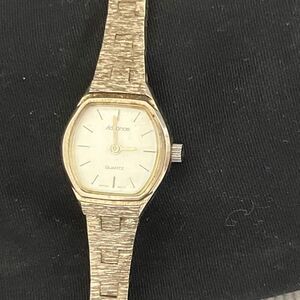 Advance Women's Gold Tone Base Metal Bezel Analog Textured Wristwatch